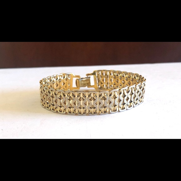 Vintage Monet Flat Gold Chain Bracelet